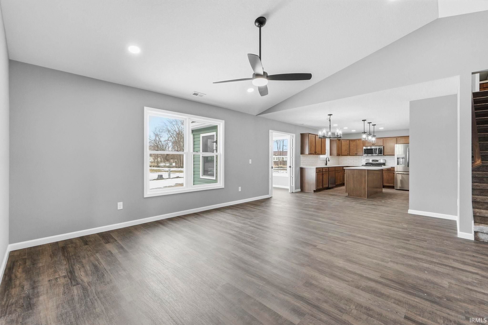 Image of 818 Gullet Avenue