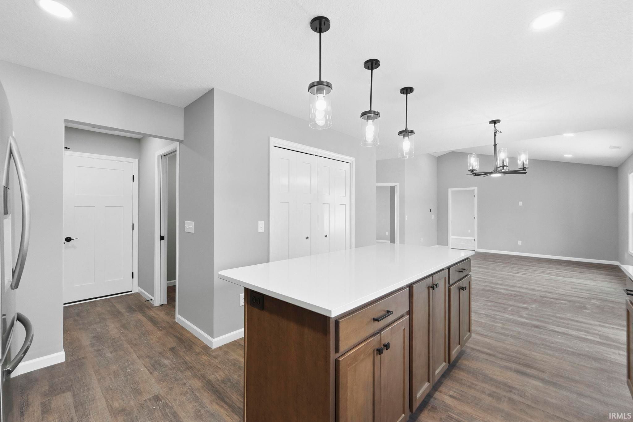 Image of 818 Gullet Avenue